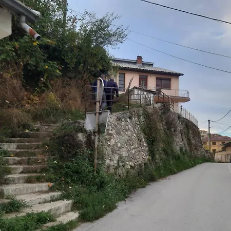 Casa de Férias Krusevski Odaji Biljana Kruševo